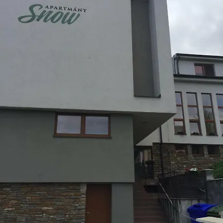 Διαμέρισμα Ac Apartman Snow 5 *